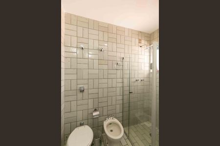 Casa à venda com 460m², 5 quartos e 5 vagasBanheiro Suite 1