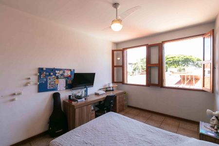 Casa à venda com 460m², 5 quartos e 5 vagasQuarto 3