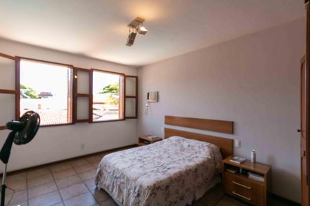 Casa à venda com 460m², 5 quartos e 5 vagasQuarto 5 Suite