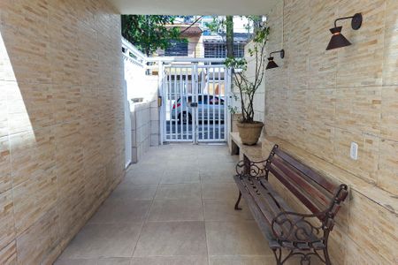 Apartamento à venda com 94m², 3 quartos e sem vaga Apartamento à venda com 94m², 3 quartos e sem vagaFachada