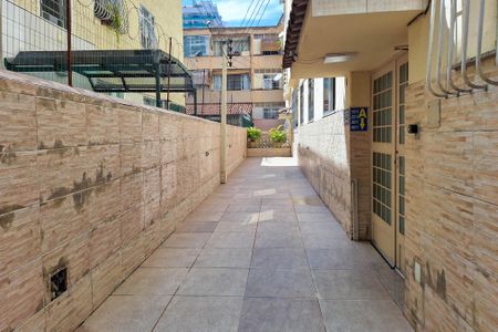 Apartamento à venda com 94m², 3 quartos e sem vaga Apartamento à venda com 94m², 3 quartos e sem vagaFachada