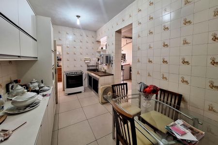 Apartamento à venda com 94m², 3 quartos e sem vaga Apartamento à venda com 94m², 3 quartos e sem vagaCozinha