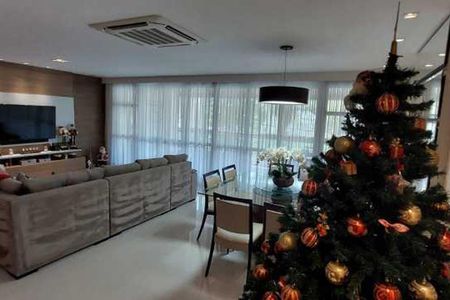 Apartamento à venda com 195m², 3 quartos e 3 vagas