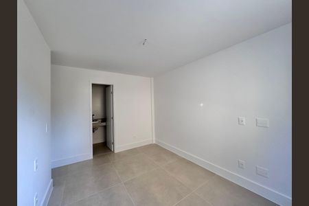 Apartamento à venda com 102m², 3 quartos e 2 vagas Apartamento à venda com 102m², 3 quartos e 2 vagasSuíte 3