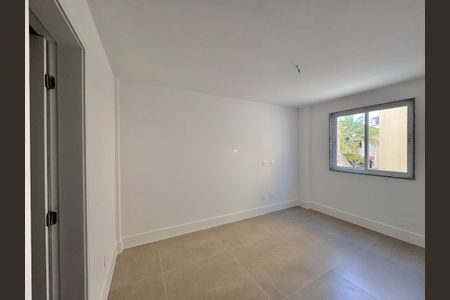 Apartamento à venda com 102m², 3 quartos e 2 vagas Apartamento à venda com 102m², 3 quartos e 2 vagasSuíte 3