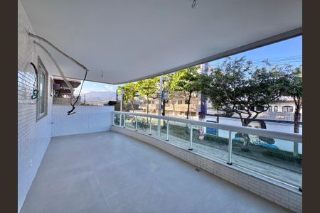 Apartamento à venda com 102m², 3 quartos e 2 vagas Apartamento à venda com 102m², 3 quartos e 2 vagasVaranda Sala