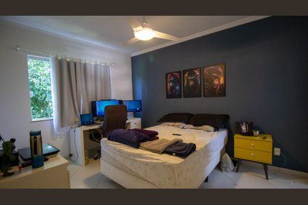 Casa de condomínio à venda com 200m², 3 quartos e 2 vagas Casa de condomínio à venda com 200m², 3 quartos e 2 vagasSuíte 1