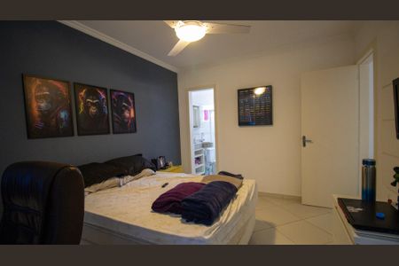Casa de condomínio à venda com 200m², 3 quartos e 2 vagas Casa de condomínio à venda com 200m², 3 quartos e 2 vagasSuíte 1