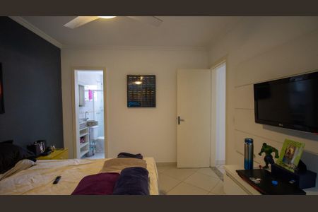 Casa de condomínio à venda com 200m², 3 quartos e 2 vagas Casa de condomínio à venda com 200m², 3 quartos e 2 vagasSuíte 1