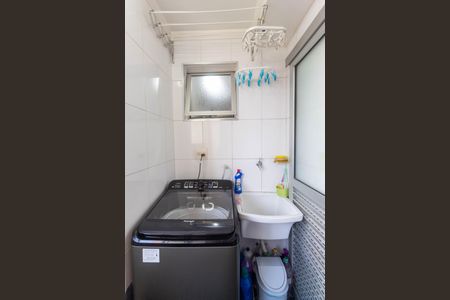 Apartamento à venda com 73m², 3 quartos e 2 vagasLavanderia