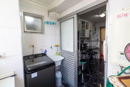 Apartamento à venda com 73m², 3 quartos e 2 vagasLavanderia