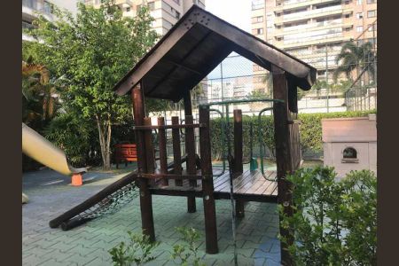 Apartamento à venda com 66m², 2 quartos e 1 vaga