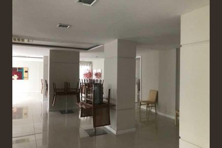 Apartamento à venda com 66m², 2 quartos e 1 vaga