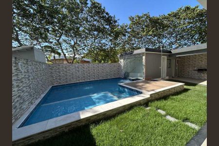 Casa de condomínio à venda com 339m², 4 quartos e 3 vagas