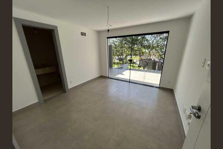 Casa de condomínio à venda com 339m², 4 quartos e 3 vagas