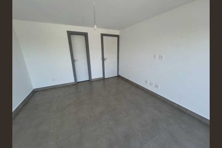 Casa de condomínio à venda com 339m², 4 quartos e 3 vagas