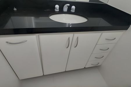 Apartamento à venda com 79m², 2 quartos e 1 vaga