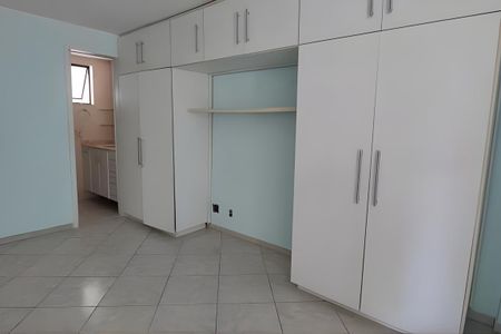 Apartamento à venda com 79m², 2 quartos e 1 vaga