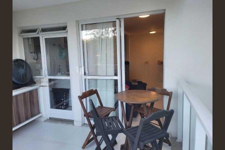 Apartamento à venda com 68m², 2 quartos e 1 vaga