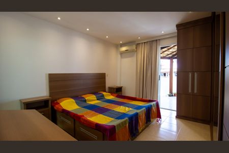 Apartamento à venda com 275m², 3 quartos e 3 vagas Apartamento à venda com 275m², 3 quartos e 3 vagasSuíte 1