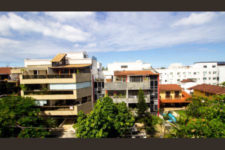 Apartamento à venda com 275m², 3 quartos e 3 vagas Apartamento à venda com 275m², 3 quartos e 3 vagasVista da Varanda