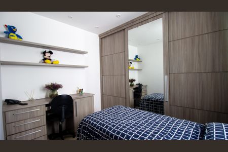 Apartamento à venda com 275m², 3 quartos e 3 vagas Apartamento à venda com 275m², 3 quartos e 3 vagasQuarto