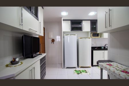 Apartamento à venda com 275m², 3 quartos e 3 vagas Apartamento à venda com 275m², 3 quartos e 3 vagasCozinha