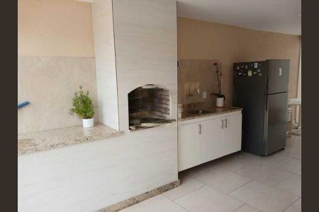 Casa de condomínio à venda com 251m², 5 quartos e 3 vagas