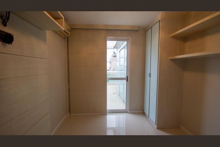 Apartamento à venda com 175m², 4 quartos e 2 vagas Apartamento à venda com 175m², 4 quartos e 2 vagasSuíte 4