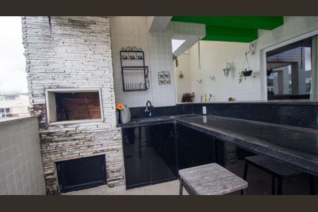 Apartamento à venda com 175m², 4 quartos e 2 vagas Apartamento à venda com 175m², 4 quartos e 2 vagasVaranda da Sala