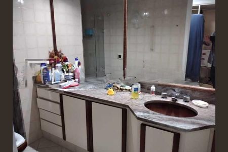 Apartamento à venda com 229m², 4 quartos e 3 vagas