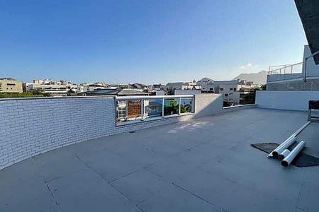 Apartamento à venda com 335m², 4 quartos e 3 vagas