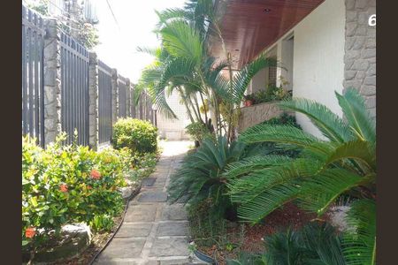 Apartamento à venda com 164m², 3 quartos e 2 vagas