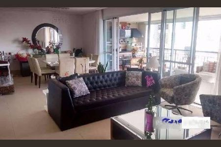 Apartamento à venda com 202m², 3 quartos e 4 vagas
