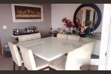 Apartamento à venda com 202m², 3 quartos e 4 vagas