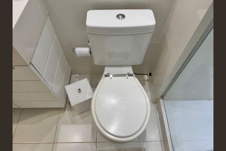 Apartamento à venda com 138m², 3 quartos e 2 vagas Apartamento à venda com 138m², 3 quartos e 2 vagasBanheiro Social 2