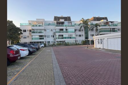 Apartamento à venda com 138m², 3 quartos e 2 vagas Apartamento à venda com 138m², 3 quartos e 2 vagasFachada