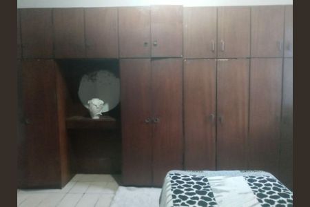Casa à venda com 358m², 3 quartos e 2 vagas