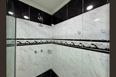 Apartamento à venda com 180m², 3 quartos e 1 vaga Apartamento à venda com 180m², 3 quartos e 1 vagaBanheiro Social
