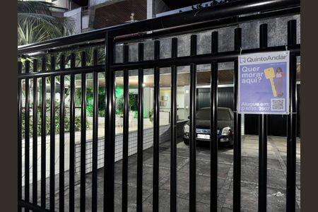 Apartamento à venda com 180m², 3 quartos e 1 vaga Apartamento à venda com 180m², 3 quartos e 1 vagaPlaquinha Quinto Andar