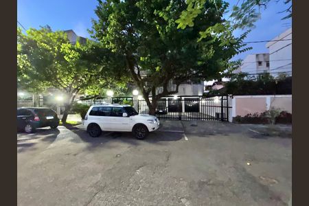Apartamento à venda com 180m², 3 quartos e 1 vaga Apartamento à venda com 180m², 3 quartos e 1 vagaFachada