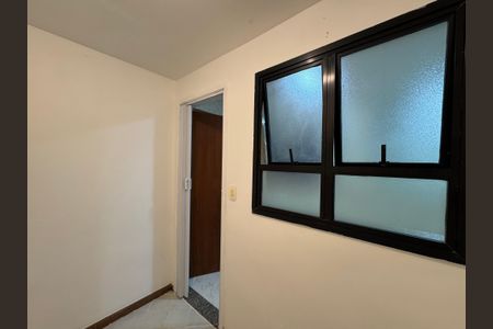 Apartamento à venda com 180m², 3 quartos e 1 vaga Apartamento à venda com 180m², 3 quartos e 1 vagaCozinha e Área de Serviço - Quarto