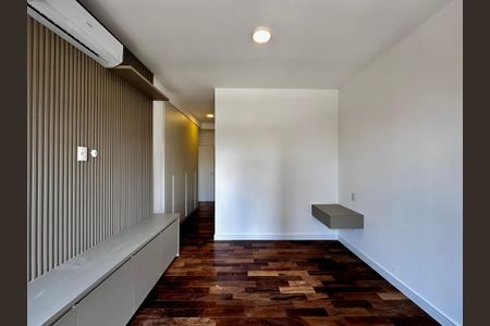 Apartamento à venda com 162m², 3 quartos e 3 vagasSuíte 1