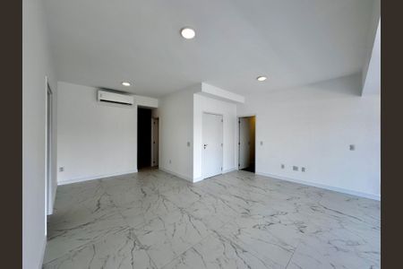 Apartamento à venda com 162m², 3 quartos e 3 vagasSala