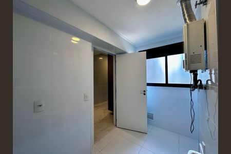 Apartamento à venda com 162m², 3 quartos e 3 vagasÁrea de Serviço