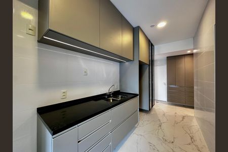 Apartamento à venda com 162m², 3 quartos e 3 vagasCozinha