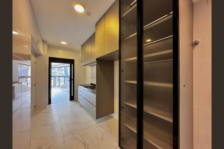 Apartamento à venda com 162m², 3 quartos e 3 vagasCozinha