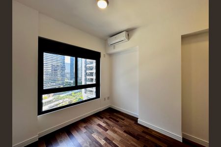 Apartamento à venda com 162m², 3 quartos e 3 vagasSuíte 2