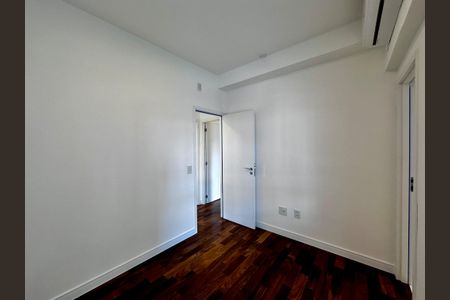 Apartamento à venda com 162m², 3 quartos e 3 vagasSuíte 3