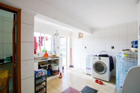 Casa à venda com 294m², 3 quartos e 4 vagas Casa à venda com 294m², 3 quartos e 4 vagasÁrea de serviço